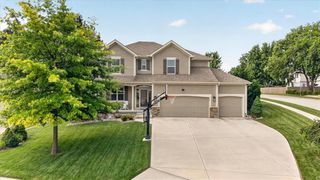 4401 NE Gateway Drive, Lee's Summit, MO 64064