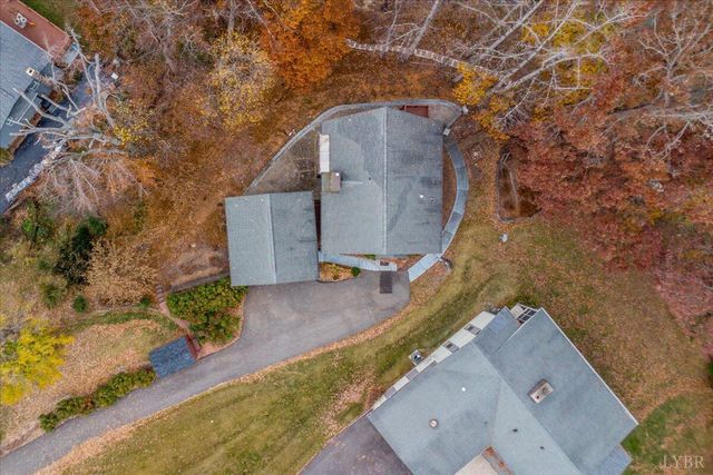 307 Meadow Point Drive, Moneta, VA 24121