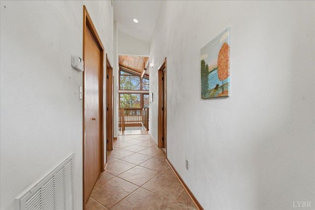 307 Meadow Point Drive, Moneta, VA 24121