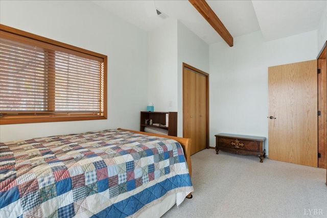 307 Meadow Point Drive, Moneta, VA 24121