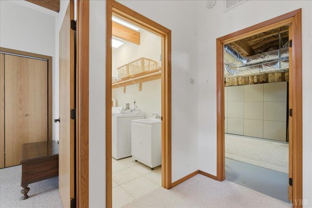 307 Meadow Point Drive, Moneta, VA 24121