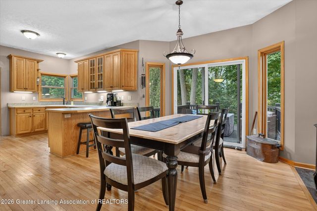 2586 Sanibel Hollow, Holt, MI 48842