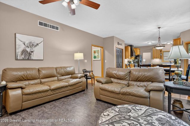 2586 Sanibel Hollow, Holt, MI 48842