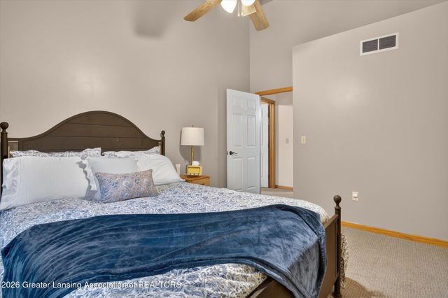 2586 Sanibel Hollow, Holt, MI 48842