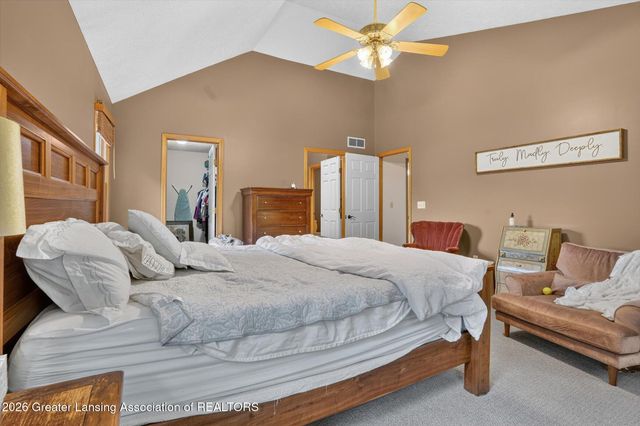 2586 Sanibel Hollow, Holt, MI 48842