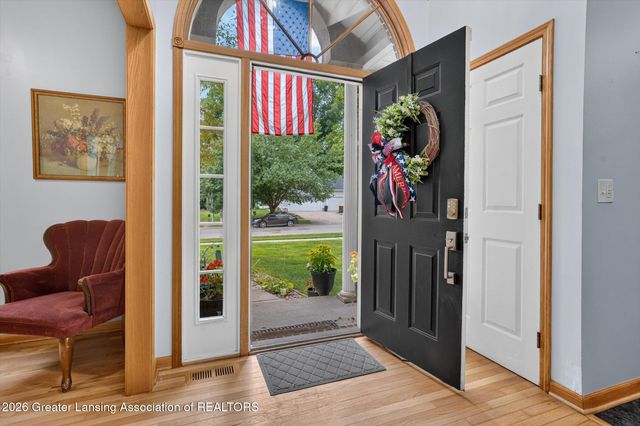 2586 Sanibel Hollow, Holt, MI 48842