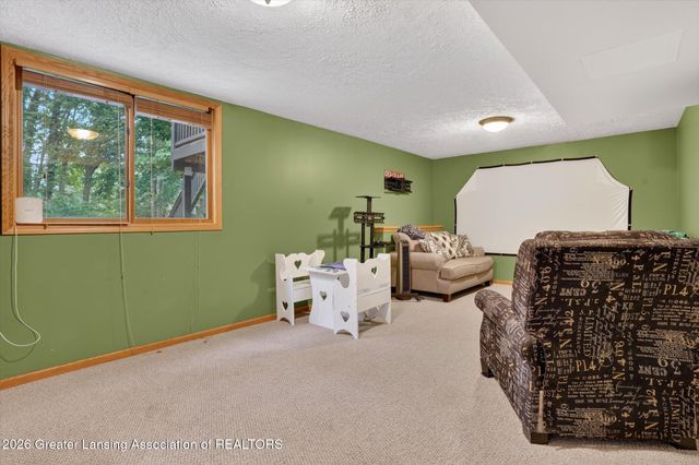 2586 Sanibel Hollow, Holt, MI 48842