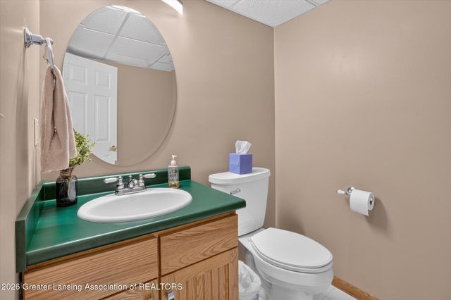 2586 Sanibel Hollow, Holt, MI 48842