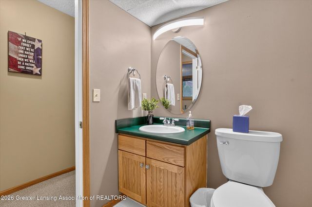 2586 Sanibel Hollow, Holt, MI 48842