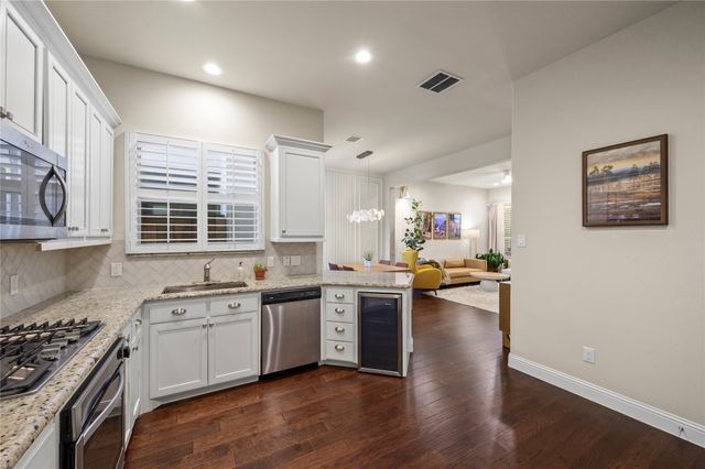 4161 Broadway Avenue, Flower Mound, TX 75028