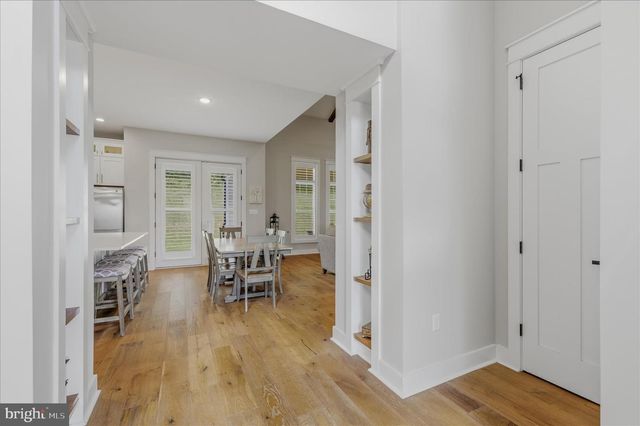 288 ELEGANT DR, Martinsburg, WV 25403