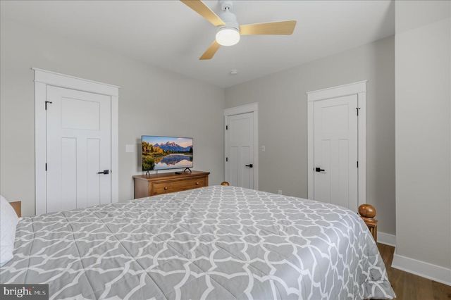 288 ELEGANT DR, Martinsburg, WV 25403