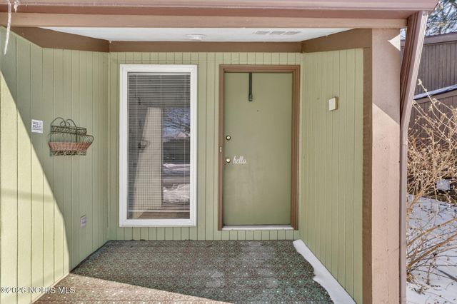 111 Civic Drive, Perrysburg, OH 43551