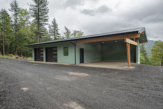 8612 OR-66, Ashland, OR 97520