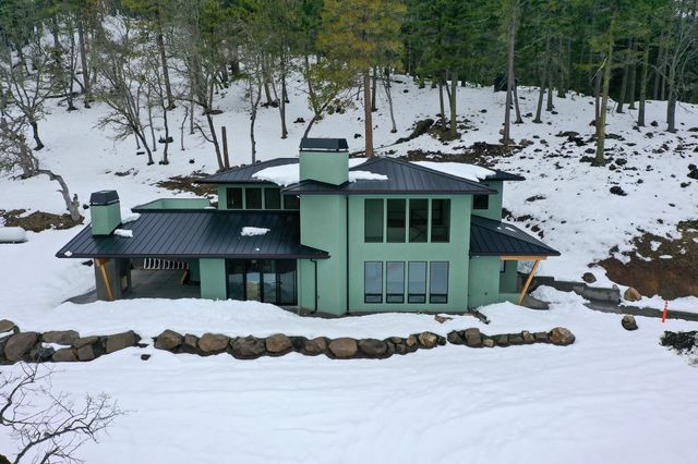 8612 OR-66, Ashland, OR 97520