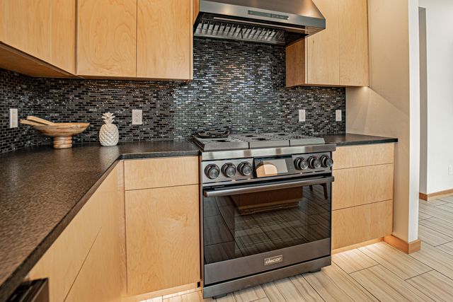 8612 OR-66, Ashland, OR 97520