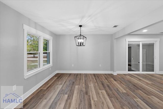 524 Old Waynesville Road, Jesup, GA 31546