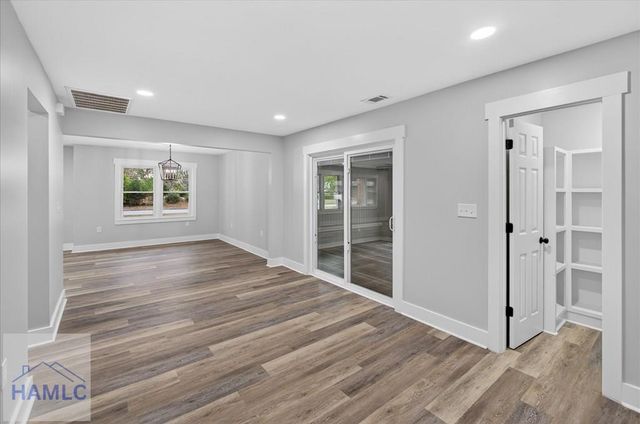 524 Old Waynesville Road, Jesup, GA 31546