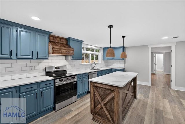 524 Old Waynesville Road, Jesup, GA 31546