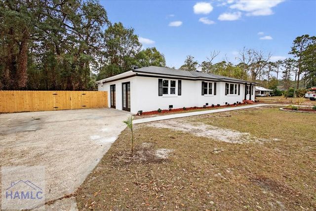 524 Old Waynesville Road, Jesup, GA 31546