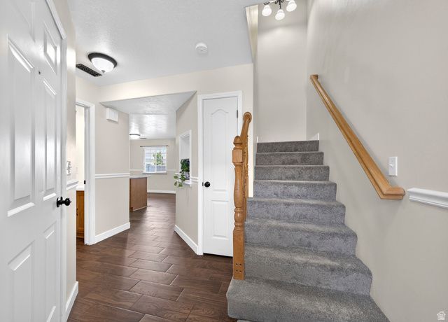802 W SUGAR MAPLE CT, Payson, UT 84651