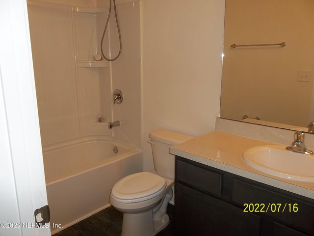 8073 ECHO SPRINGS Road, Jacksonville, FL 32256