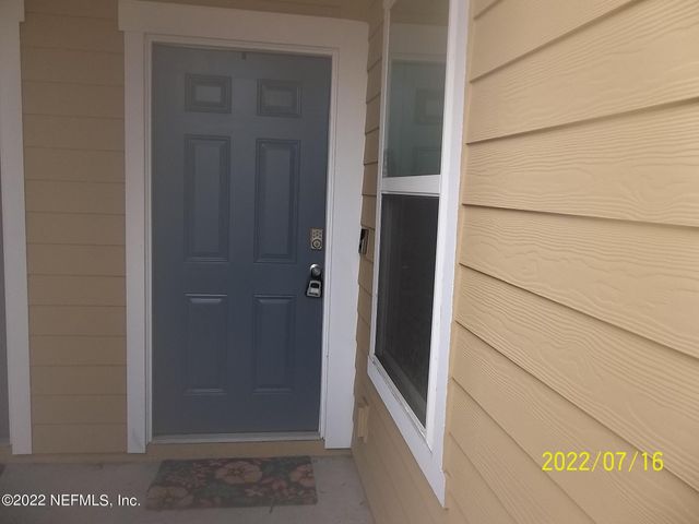 8073 ECHO SPRINGS Road, Jacksonville, FL 32256