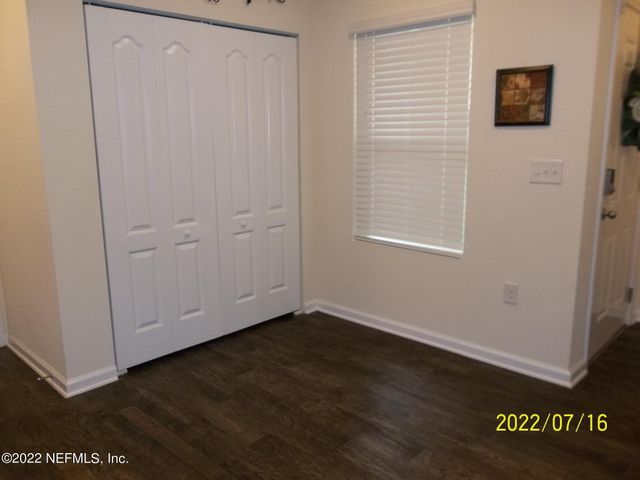 8073 ECHO SPRINGS Road, Jacksonville, FL 32256