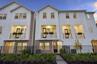 6332 Paddington Bend Drive, Houston, TX 77008