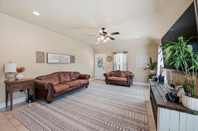 113 Halifax Circle, Palmer, TX 75152