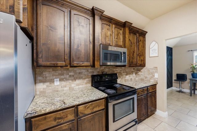 113 Halifax Circle, Palmer, TX 75152
