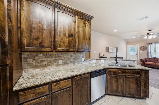 113 Halifax Circle, Palmer, TX 75152
