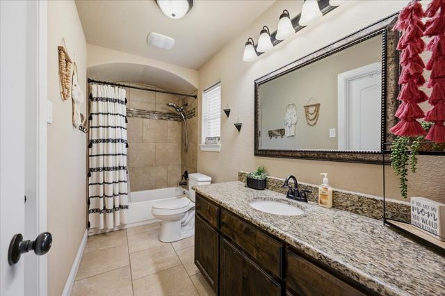113 Halifax Circle, Palmer, TX 75152