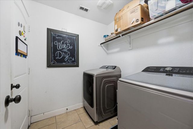 113 Halifax Circle, Palmer, TX 75152