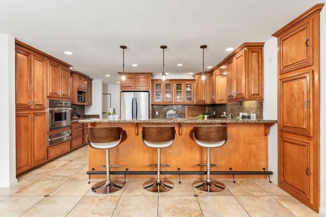 8218 Finisterre Ct, Fair Oaks, CA 95628