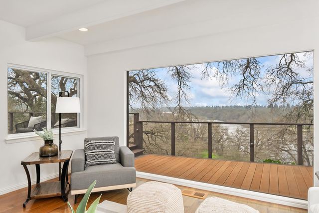 8218 Finisterre Ct, Fair Oaks, CA 95628