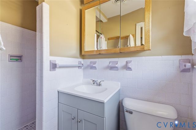 4500 Vauxhall Rd, Chesterfield, VA 23234