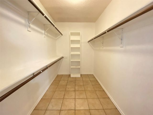 224 Los Angeles Drive, Glenn Heights, TX 75154