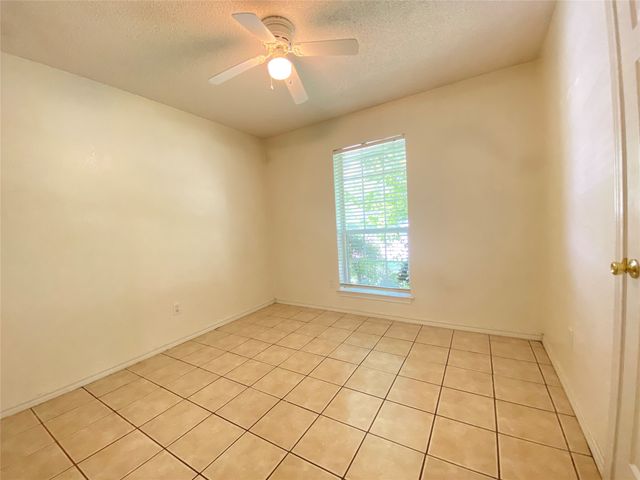 224 Los Angeles Drive, Glenn Heights, TX 75154