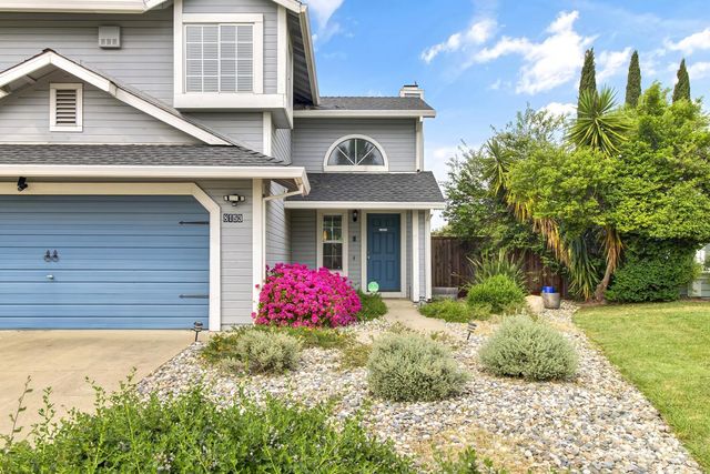 8153 La Almendra Way, Sacramento, CA 95823