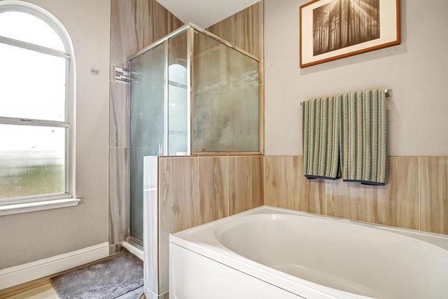 8153 La Almendra Way, Sacramento, CA 95823