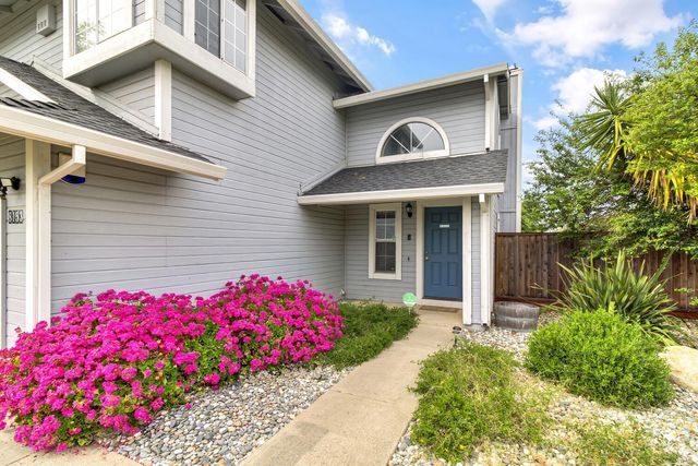 8153 La Almendra Way, Sacramento, CA 95823