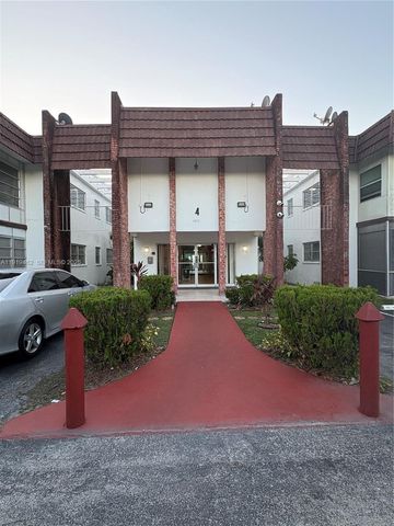 4801 NW 22nd Court 103, Lauderhill, FL 33313