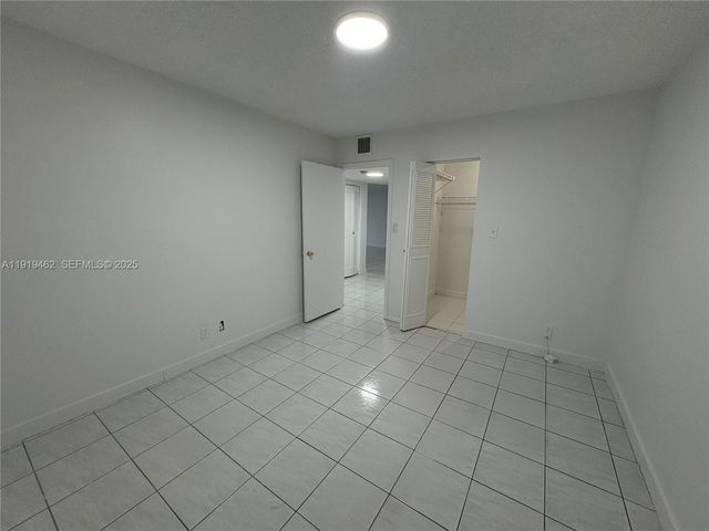 4801 NW 22nd Court 103, Lauderhill, FL 33313
