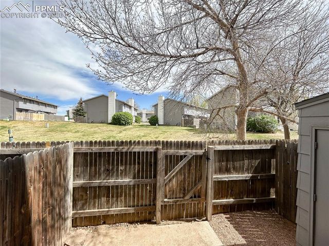6619 Proud Eagle Court, Colorado Springs, CO 80915