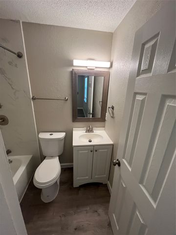 251 Prairie Vista Drive, Dallas, TX 75217
