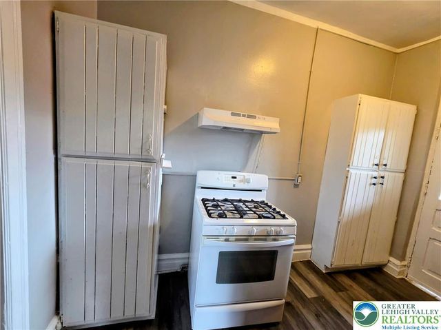 1048 West Walnut Street 2, Allentown City, PA 18102