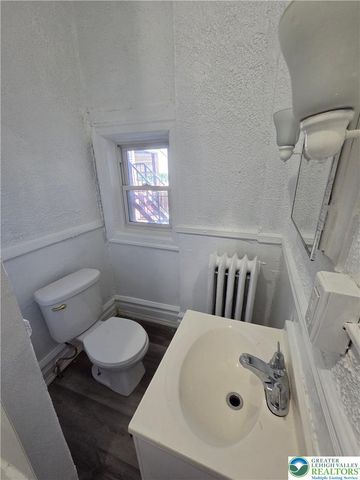 1048 West Walnut Street 2, Allentown City, PA 18102