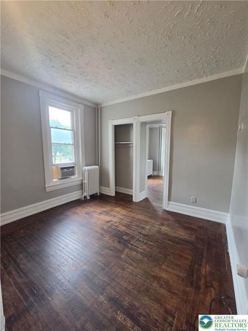 1048 West Walnut Street 2, Allentown City, PA 18102