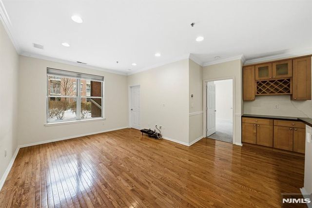 26 Ave At Port Imperial 117, West New York, NJ 07093